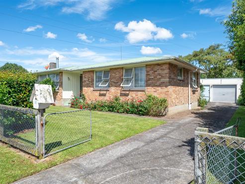 62 Mount View Drive, Mangakakahi