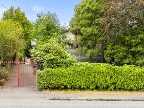 18 Birdwood Avenue, Beckenham