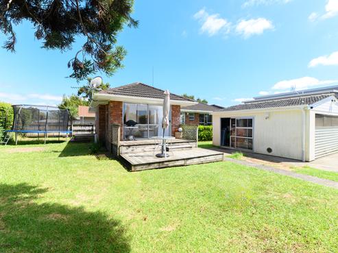 72 Salisbury Road, Birkdale