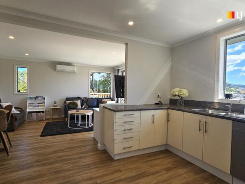 32 Koremata Street, Green Island