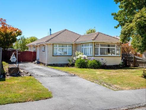 14 Kenwyn Avenue, Saint Albans