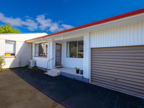 2/120 Saint James Avenue, Papanui