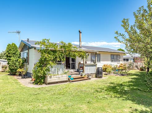 108 Hinau Street, Castlecliff