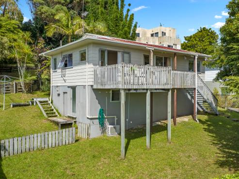 17 Theban Place, Totara Vale