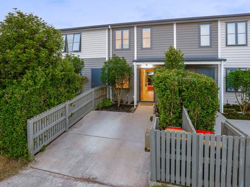 53 Saddleback Crescent, Papakura