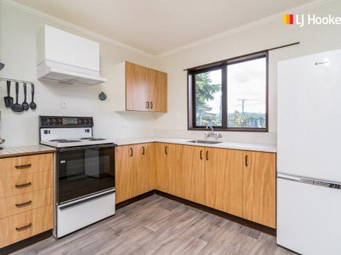 8B Queens Drive, Saint Kilda