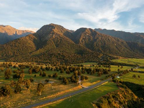1925 Whataroa Highway, Whataroa