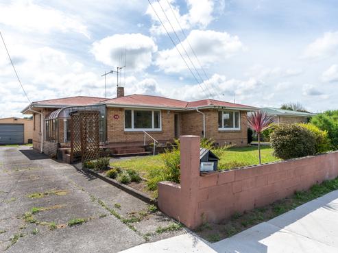 22 Coleridge Drive, Enderley