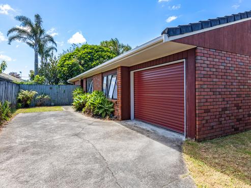 2/35 Neville Street, Point Chevalier