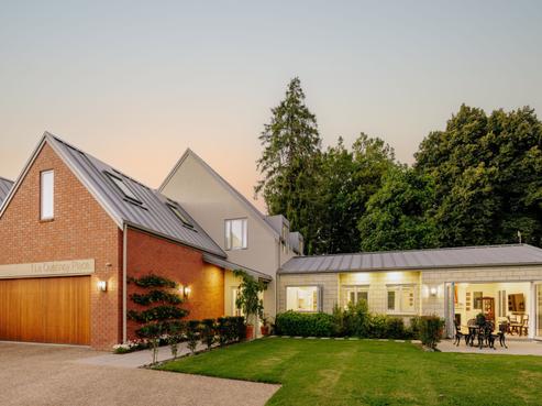 1 Le Quesnoy Place, Cambridge