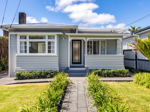 13 Seacombe Road, Point Chevalier