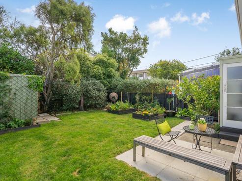 1/31 Campbell Terrace, Petone