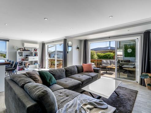 52 Arundel Crescent, Strathern