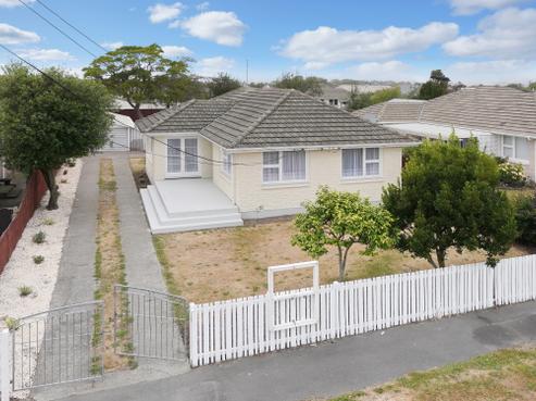 18 Warblington Street, Aranui