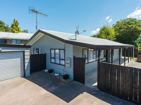 18B Puia Street, Tauhara