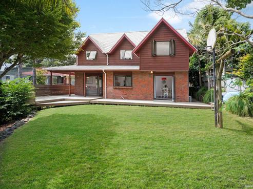 4 Orewa Street, Torbay