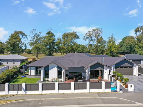 8 Kelburn Place, Tinwald