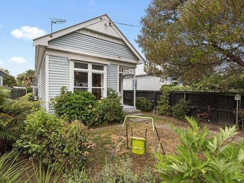 179 Huxley Street, Sydenham