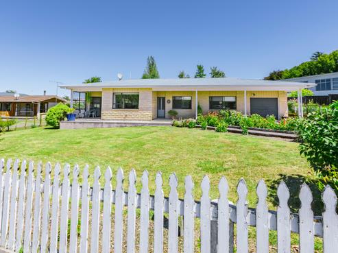 34 Higginson Street, Otane