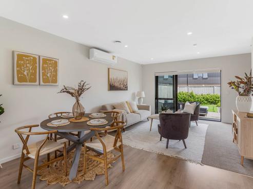 15 Orona Place, Takanini