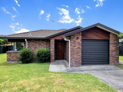 4 Bryn Mawr Place, Albany