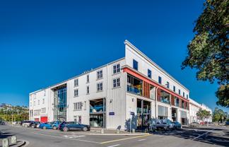 Premium Ahuriri office