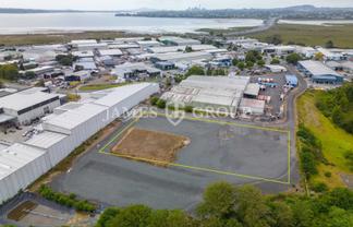 FLEXIBLE YARD SPACE UP TO 6,000sqm | ROSEBANK