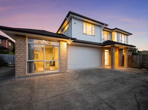 7 Gordon Stanley Drive, Massey