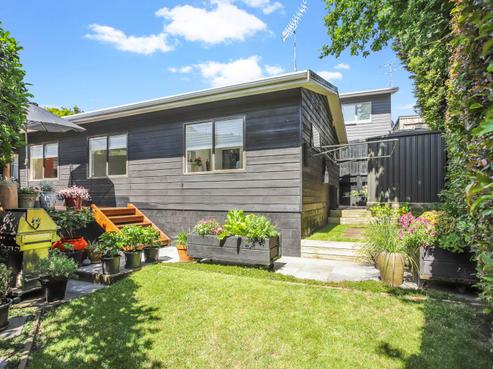 37C Bay Road, Saint Heliers