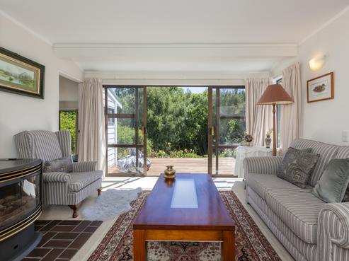 44 Dale Road, Raumati South