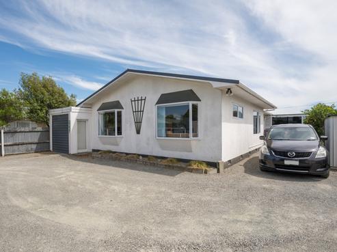 66A Golf Road, Tahunanui