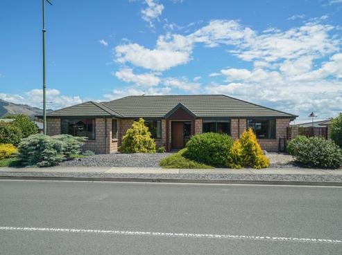 13 Covent Drive, Stoke