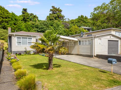 34 Bledisloe Crescent, Wainuiomata