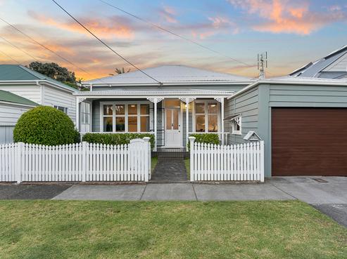 7 Kapai Road, Devonport