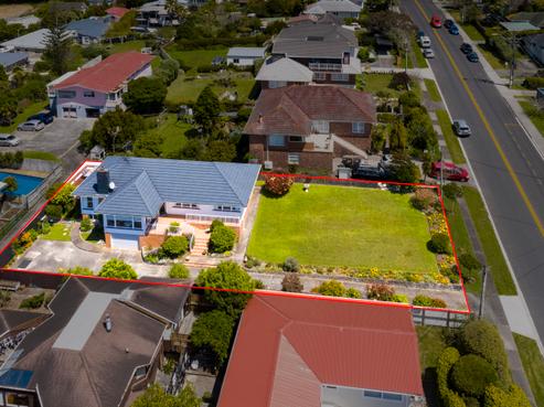 72 Ocean View Road, Northcote