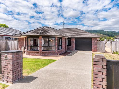 62 Arawhata Road, Paraparaumu