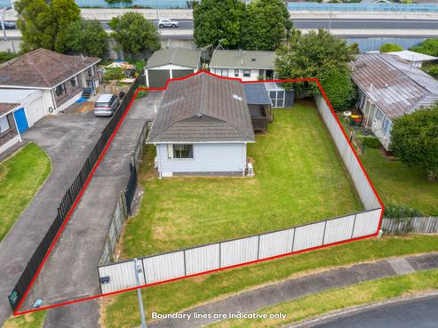 1/30 Challen Close, Conifer Grove