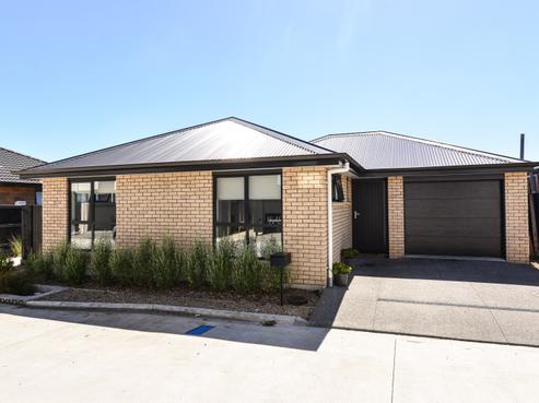 1/11 North Ridge Drive, Rototuna North