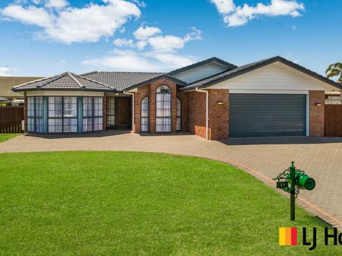11 Trossach Place, Wattle Downs
