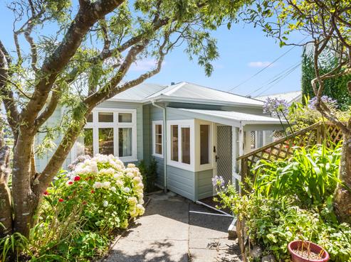 97 Northland Road, Northland