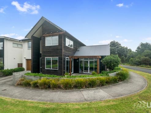 33 Station Street, Hobsonville