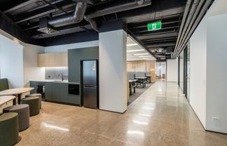 Quality fitted office suites