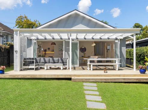 49 Fourth Avenue, Kingsland