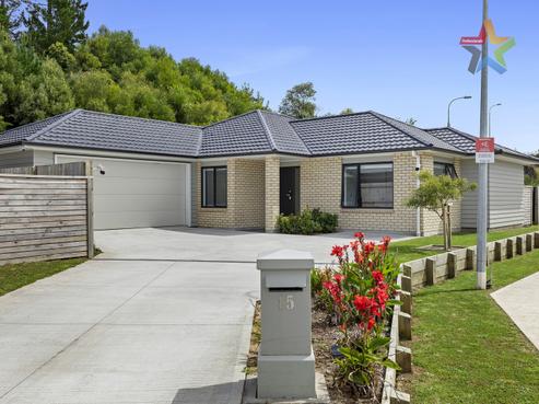 15 Te Awa Rere Grove, Stokes Valley