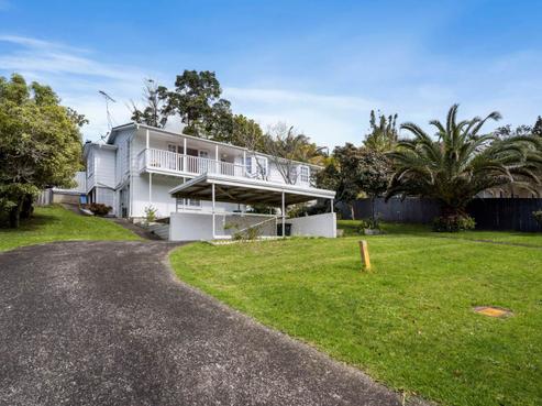 64 Ayton Drive, Totara Vale