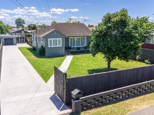 52 Storey Avenue, Forest Lake