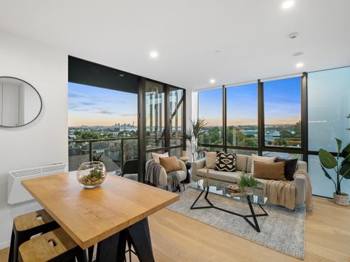 303/10 Auburn Street, Takapuna