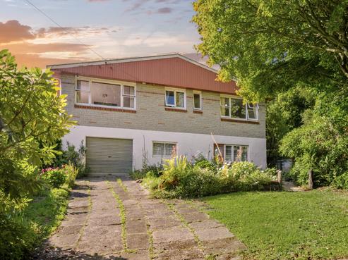 87 Kaikorai Valley Road, Glenross