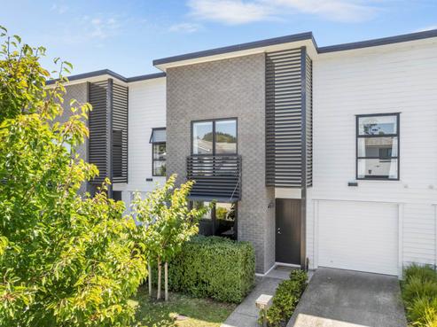 20 Vincent McGrath Crescent, Swanson