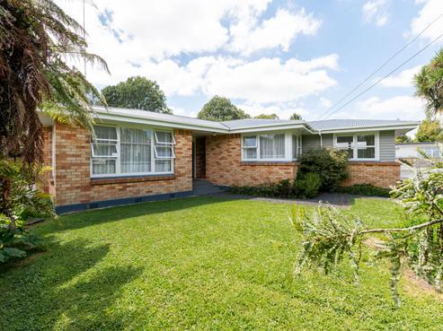 16 Walsh Street, Forest Lake